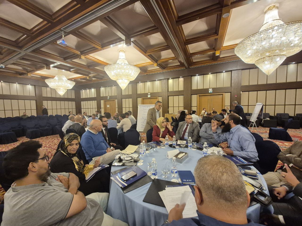 photo 5917743431378126188 y 06ad723b