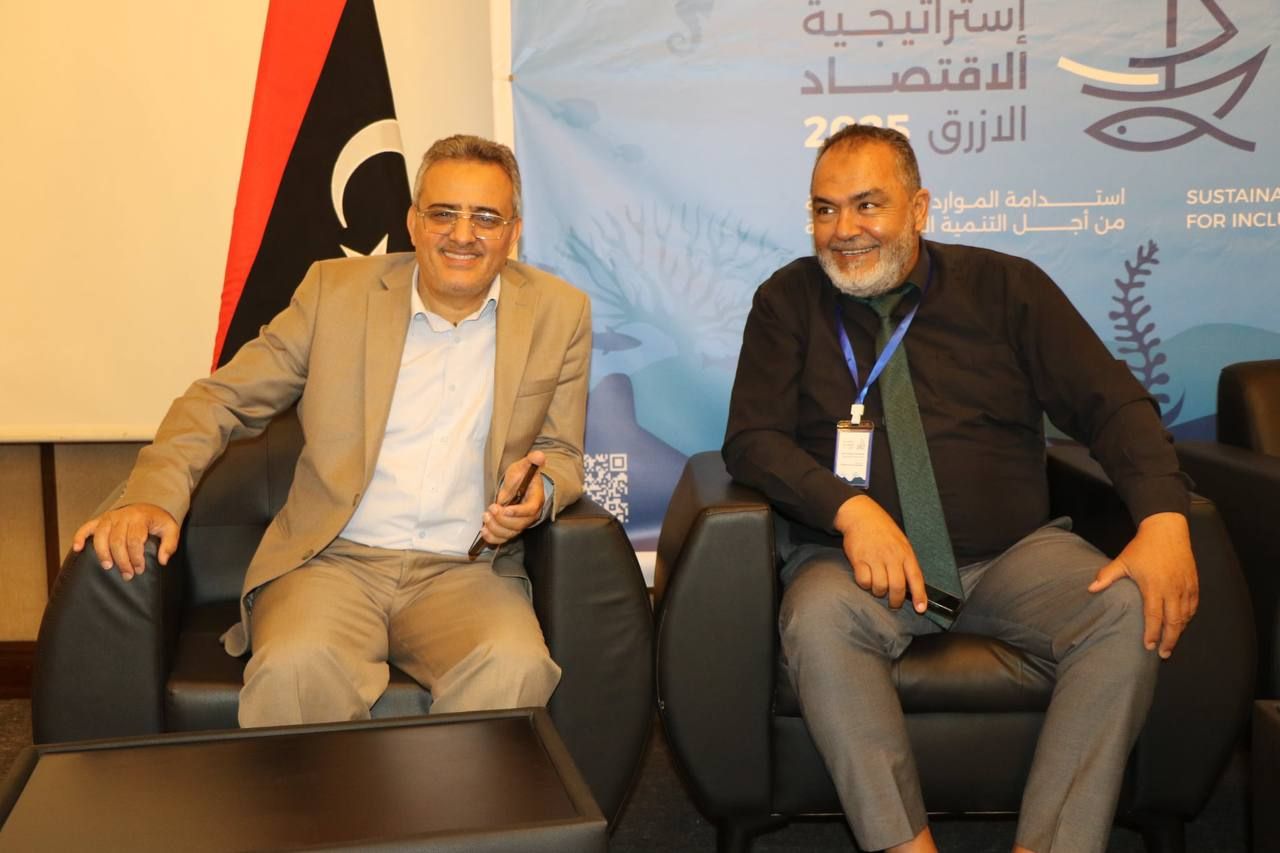 photo 5917743431378126275 y 7b38ad07