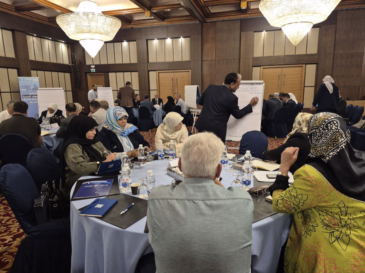 photo 5917743431378126138 y