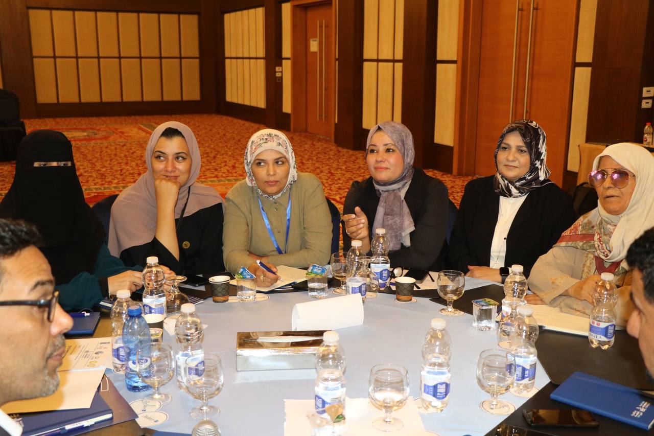 photo 5917743431378126282 y